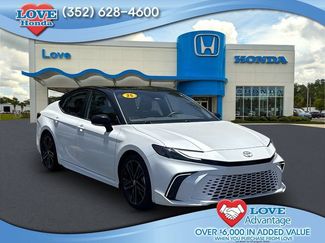 Used 2025 Toyota Camry XSE FWD video 1