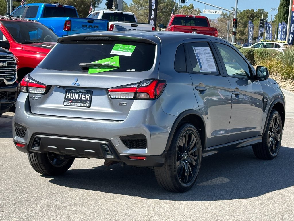 Used 2025 Mitsubishi Outlander Sport LE AWD/4WD image 9