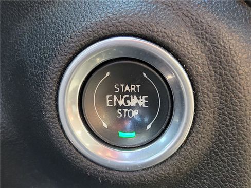 Used 2024 Chevrolet Silverado 1500 Custom Trail Boss w/ LPO, Dark Essentials Package AWD/4WD image 31