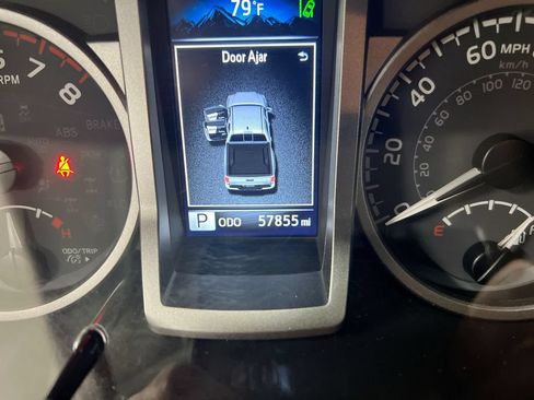 Used 2023 Toyota Tacoma SR5 w/ Technology Package AWD/4WD image 13