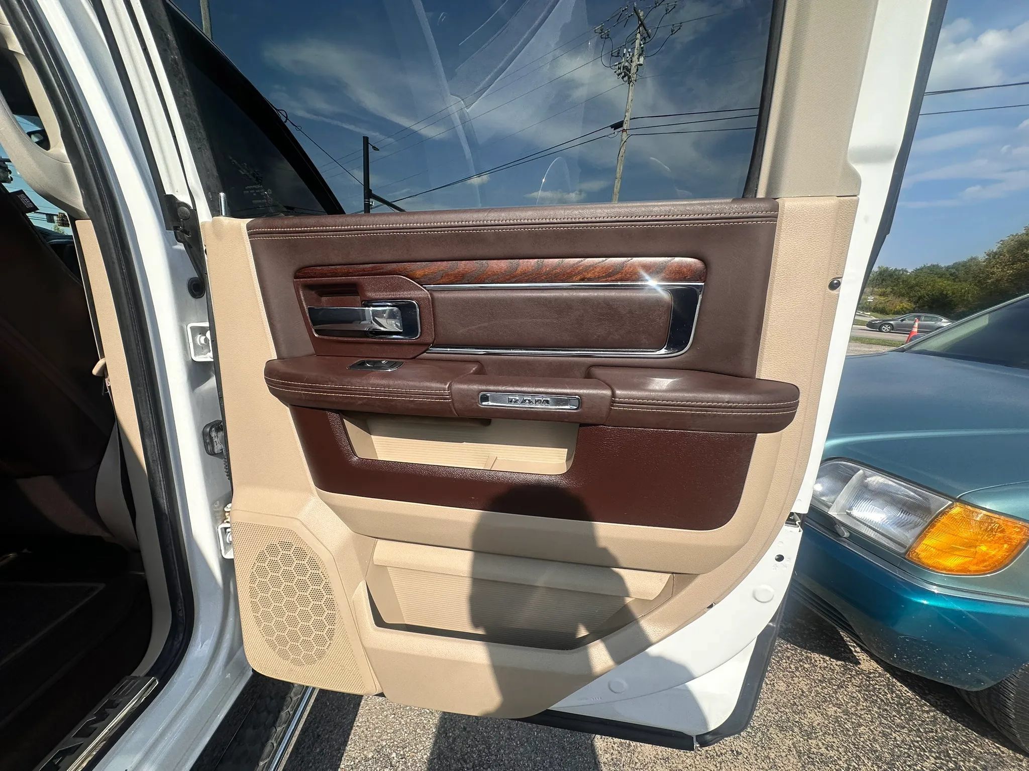 Used 2013 RAM 1500 Laramie Longhorn w/ Convenience Group AWD/4WD image 20