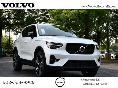 New 2025 Volvo XC40 B5 Plus w/ Protection Package Premier