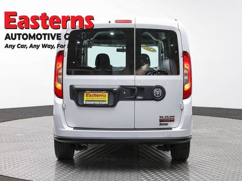 Used 2022 RAM ProMaster City Tradesman FWD image 6