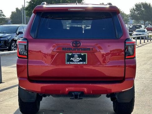 Used 2024 Toyota 4Runner SR5 Premium w/ Moonroof Package AWD/4WD image 5