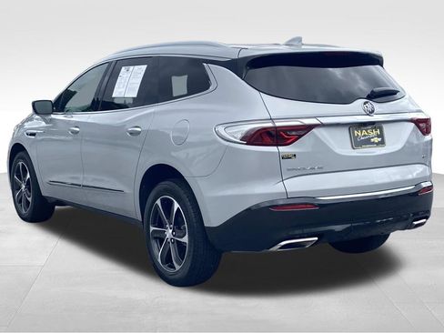 Used 2022 Buick Enclave Essence w/ Sport Touring Edition image 5