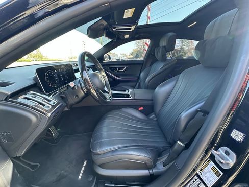 Used 2023 Mercedes-Benz S 500 S 500 image 15