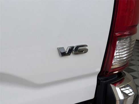 Used 2016 Toyota Tacoma TRD Off-Road image 7