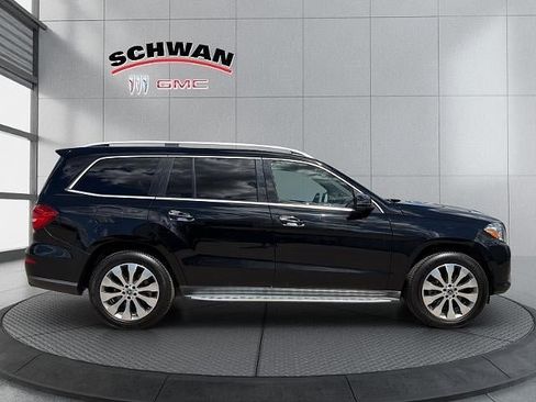 Used 2018 Mercedes-Benz GLS 450 4MATIC image 3