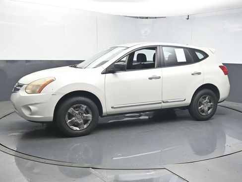 Used 2012 Nissan Rogue S image 4