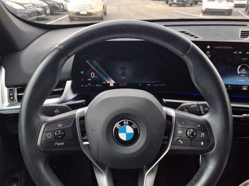 Used 2023 BMW X1 xDrive28i AWD/4WD image 19