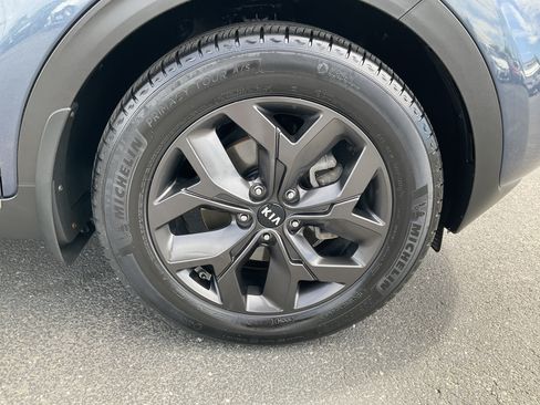 Used 2021 Kia Sportage EX AWD/4WD image 15