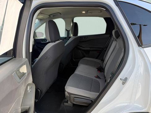 Used 2022 Ford Escape SE w/ Convenience Package AWD/4WD image 5