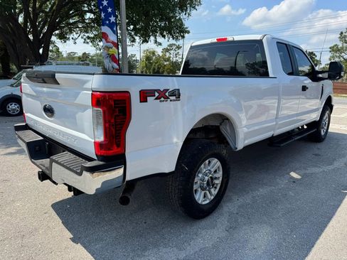 Used 2018 Ford F250 XL w/ STX Appearance Package image 6
