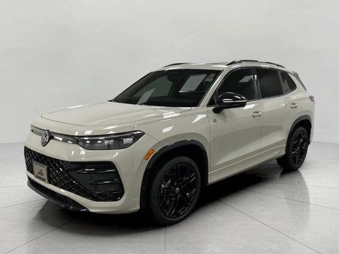 New 2026 Volkswagen Tiguan SE R-Line AWD/4WD image 9