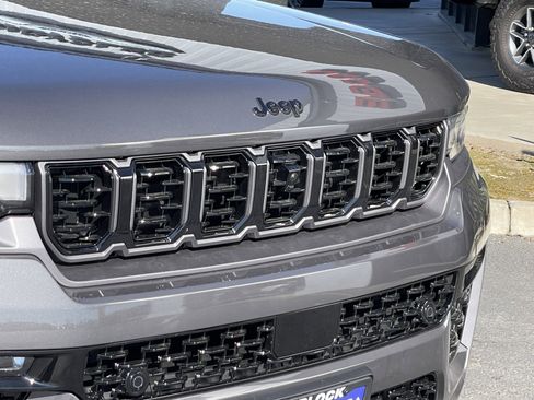 New 2026 Jeep Grand Cherokee Limited Reserve image 3