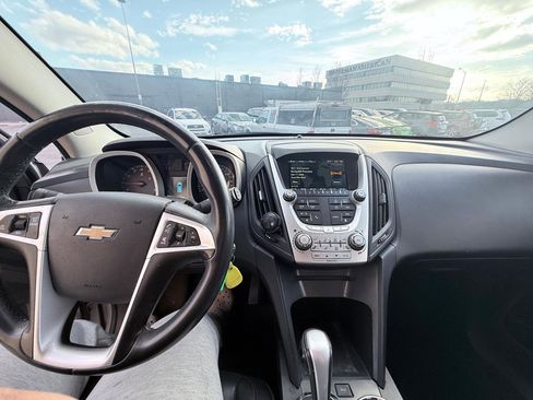 Used 2012 Chevrolet Equinox LT image 17
