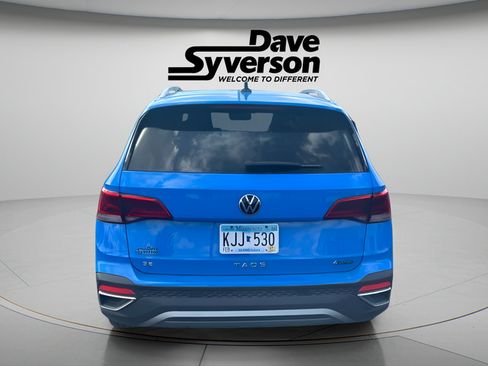 Used 2023 Volkswagen Taos SE AWD/4WD image 5