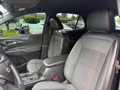 Used 2022 Chevrolet Equinox RS FWD image 15