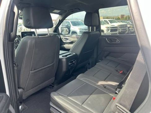 Used 2023 Chevrolet Tahoe LT w/ Luxury Package AWD/4WD image 28