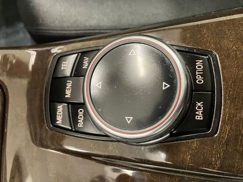 Used 2014 BMW 528i Sedan image 47