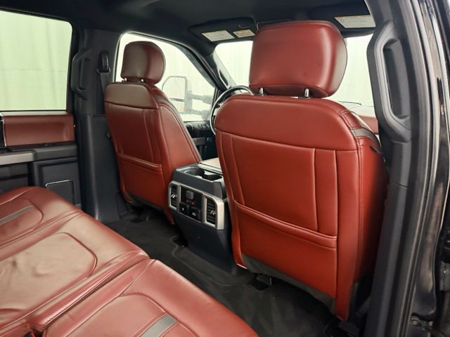 Used 2022 Ford F250 Platinum w/ FX4 Off-Road Package AWD/4WD image 18