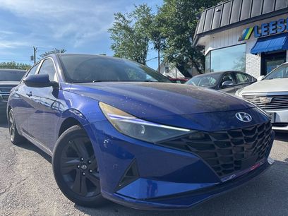 Used 2022 Hyundai Elantra SEL w/ Convenience Package