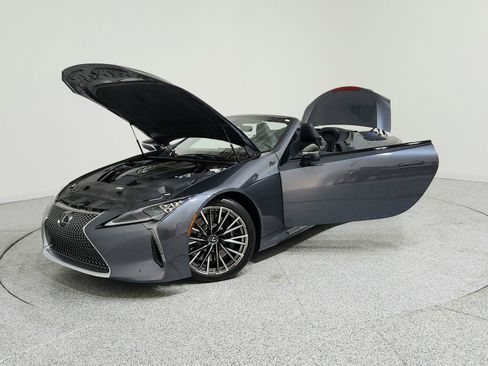 Used 2024 Lexus LC 500 Convertible image 10