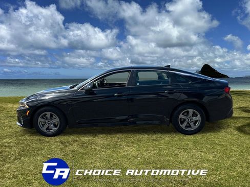 Used 2021 Kia K5 LXS FWD image 3