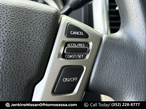 Used 2019 Nissan Titan SV AWD/4WD image 42