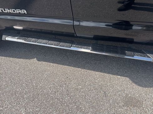 Used 2017 Toyota Tundra SR5 image 15