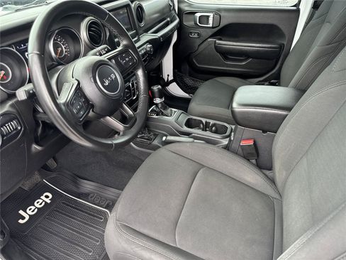Used 2022 Jeep Wrangler Unlimited Sport AWD/4WD image 11