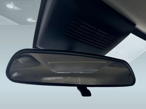 New 2025 Nissan Sentra SV image 18