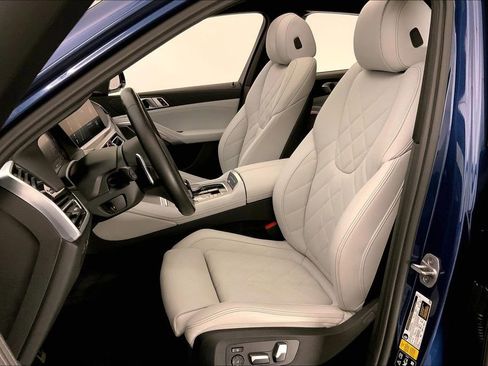 Certified 2023 BMW X6 xDrive40i w/ M Sport Package AWD/4WD image 13