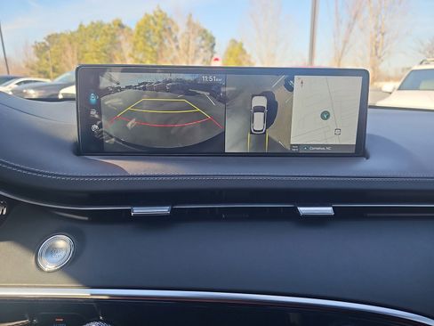 Used 2025 Genesis GV70 3.5T Sport w/ Sport Prestige Package image 30