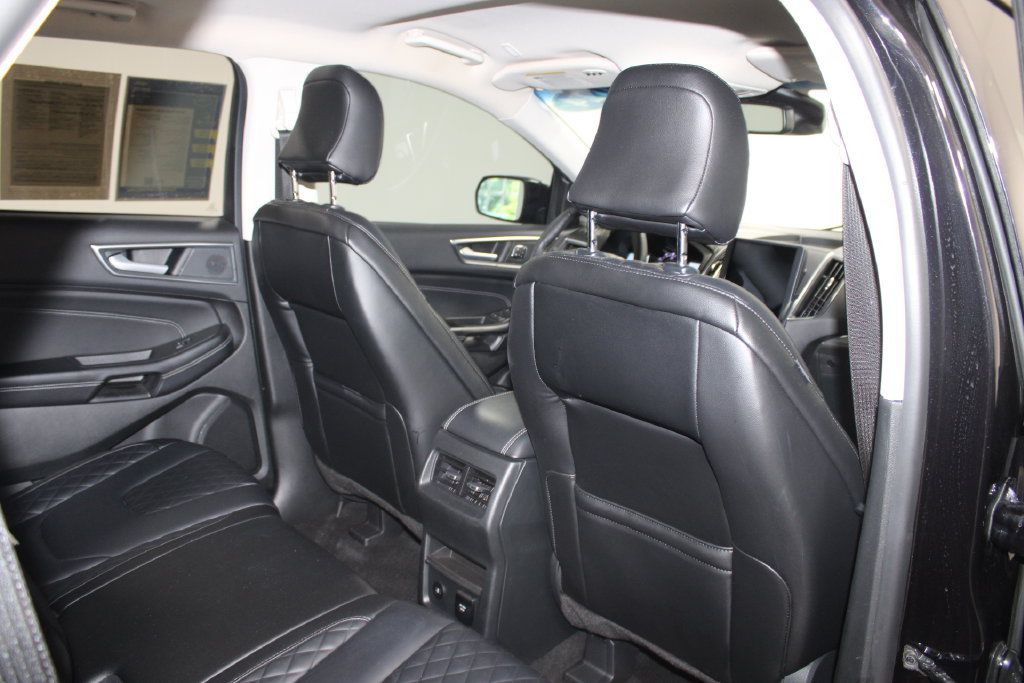 Used 2024 Ford Edge Titanium AWD/4WD image 31