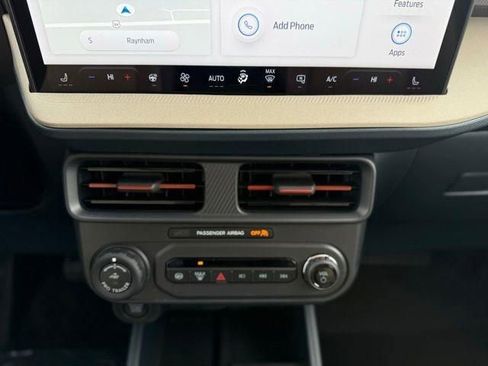 New 2026 Ford Maverick Lariat w/ 4K Tow Package image 24