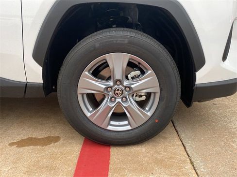 New 2025 Toyota RAV4 LE image 9