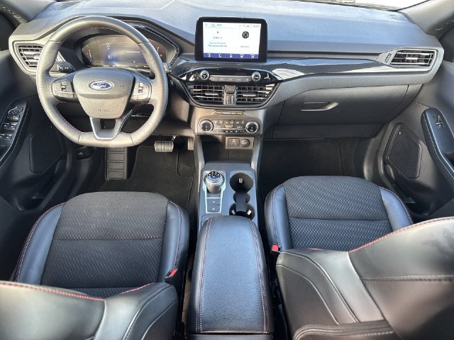 Used 2025 Ford Escape ST-Line Select AWD/4WD image 19