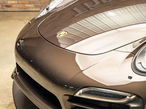 Used 2015 Porsche 911 4 Coupe image 17