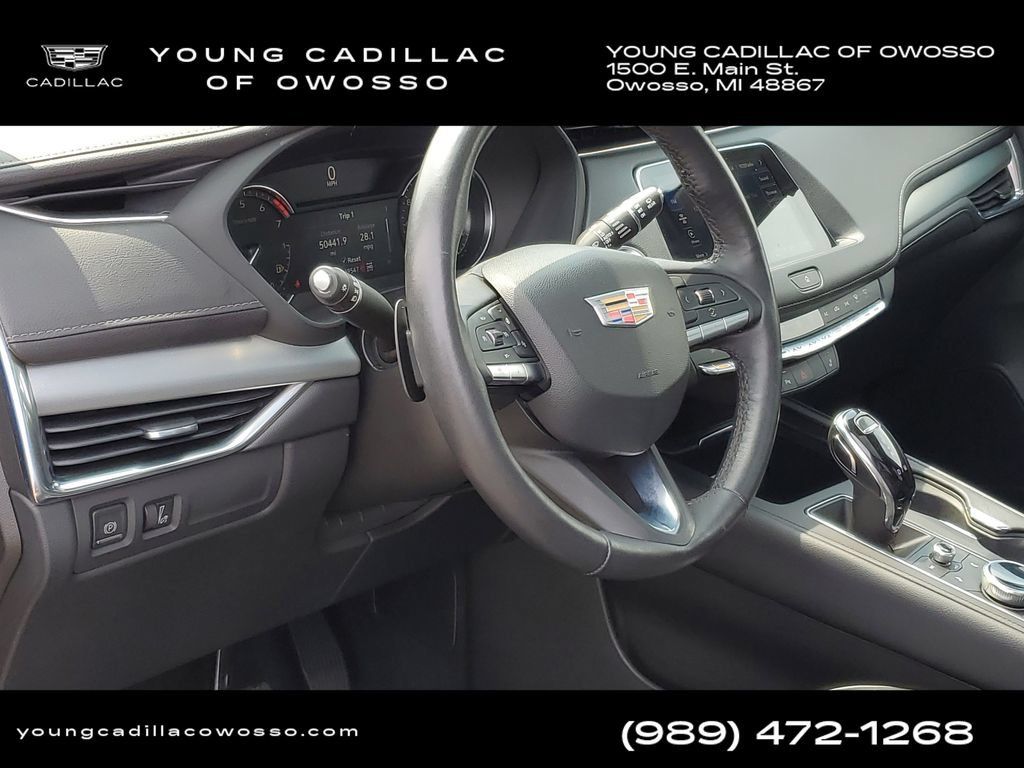 Used 2022 Cadillac XT4 Premium Luxury w/ Cold Weather Package AWD/4WD image 11