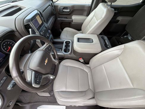 Used 2019 Chevrolet Silverado 1500 LTZ w/ Technology Package RWD image 11