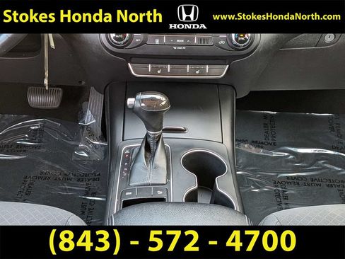 Used 2018 Kia Sorento FWD image 23