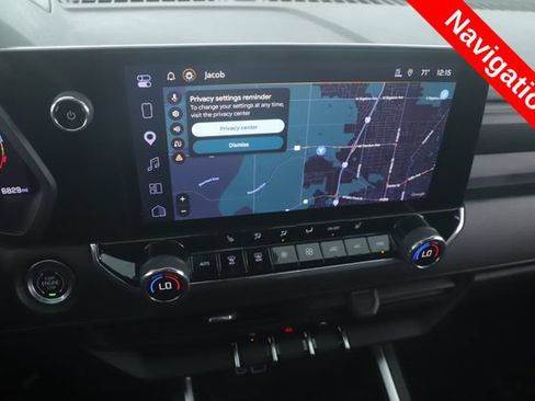 Used 2026 Chevrolet Colorado Trail Boss AWD/4WD image 5