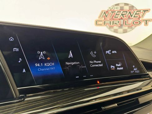 Used 2021 Cadillac Escalade Sport AWD/4WD image 22