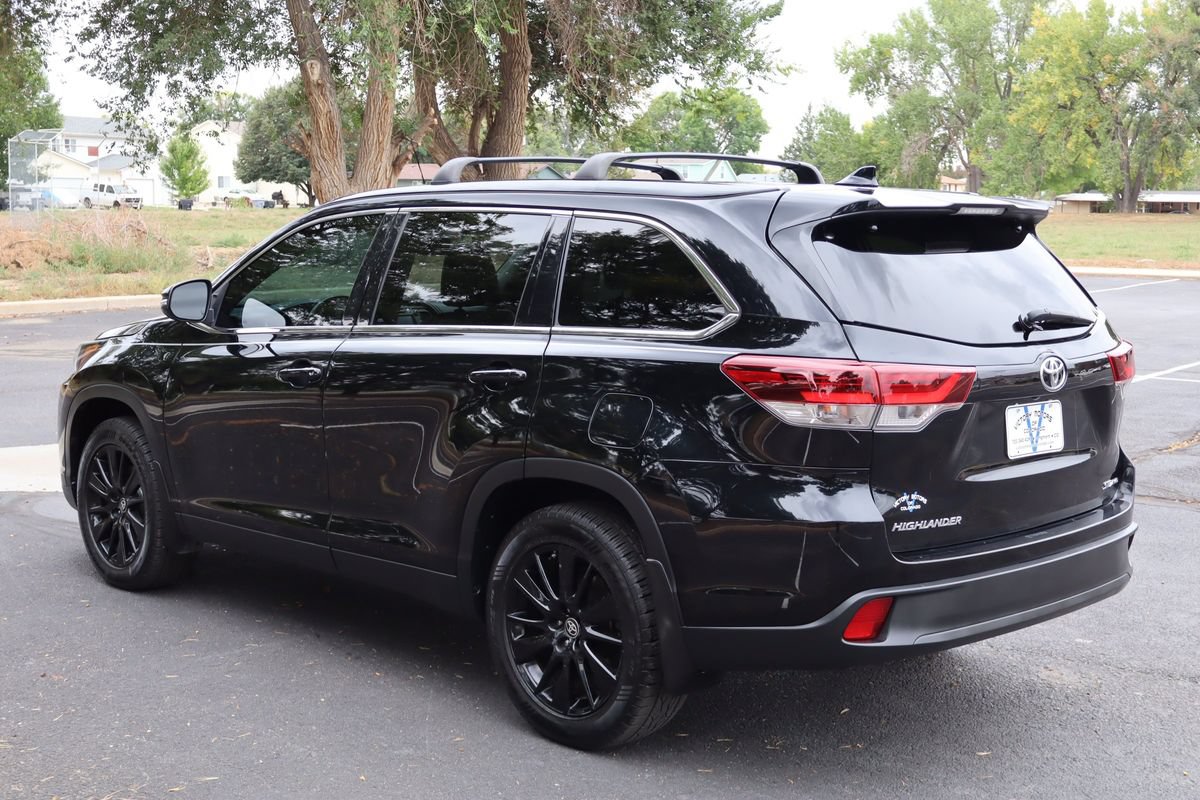 Used 2019 Toyota Highlander SE AWD/4WD image 8