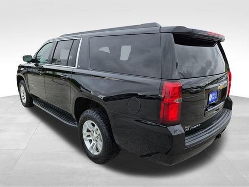 Used 2018 Chevrolet Suburban LT AWD/4WD image 8