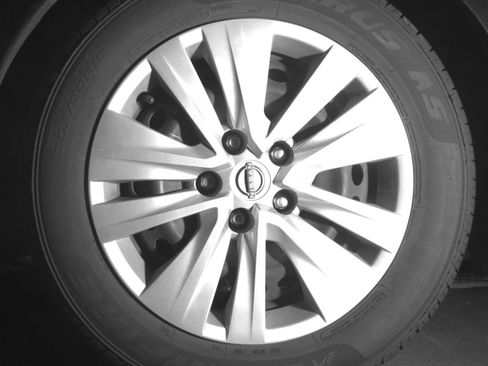 Used 2025 Nissan Sentra S FWD image 14