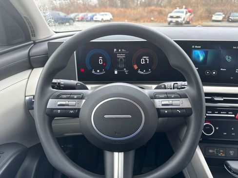 New 2026 Hyundai Tucson SEL image 18