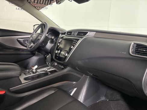 Used 2024 Nissan Murano SL image 32