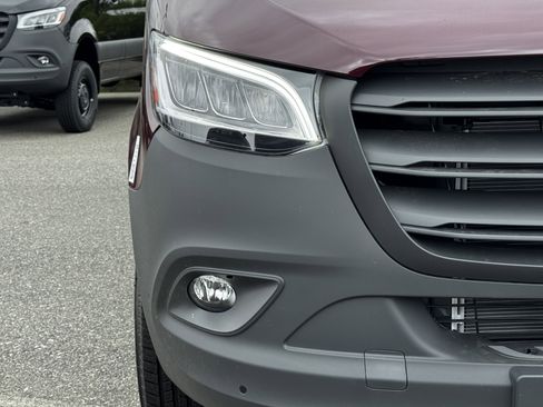 New 2025 Mercedes-Benz Sprinter 2500 image 12